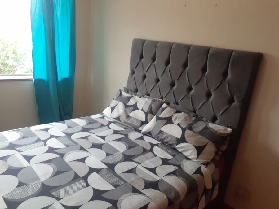 2 Bedroom Property for Sale in Kabega Park Eastern Cape